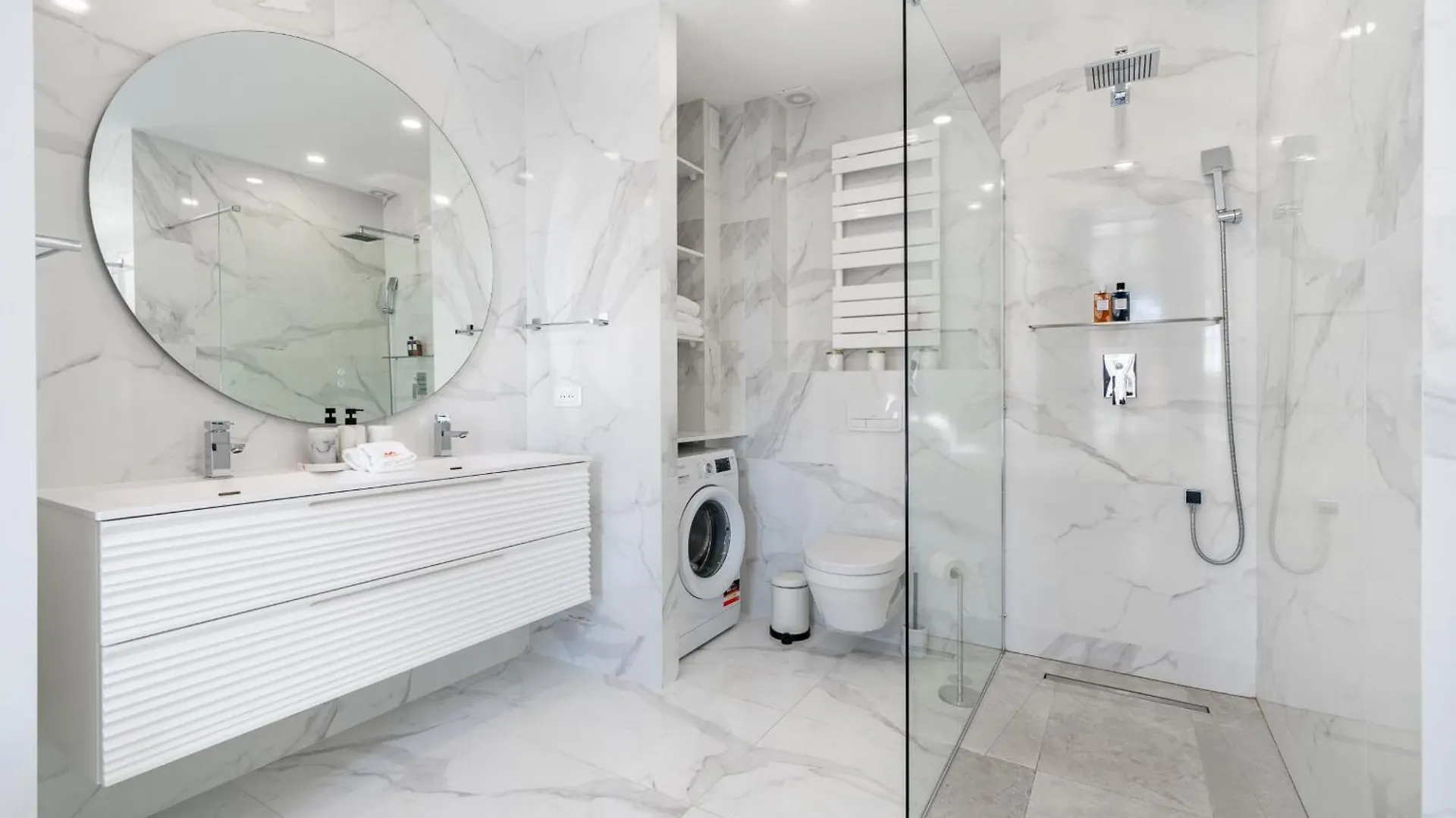 Prestige Cannes Alexandre III Terrace 2Bdr By B'Your Home