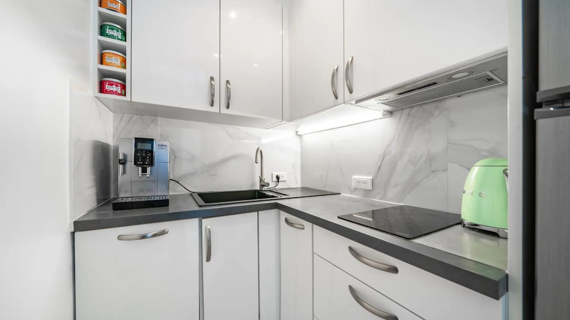Prestige Cannes Alexandre III Terrace 2Bdr By B'Your Home Frankreich