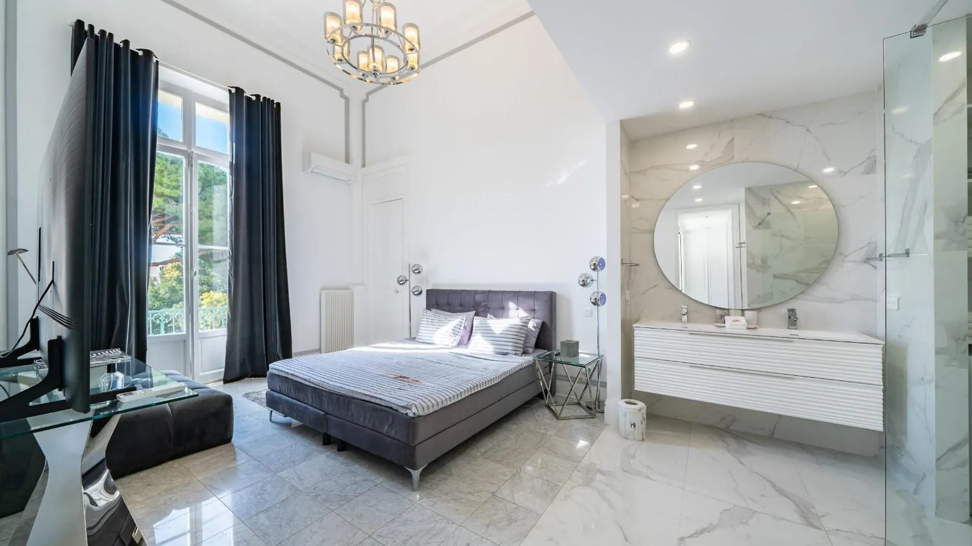 Prestige Cannes Alexandre III Terrace 2Bdr By B'Your Home Διαμέρισμα